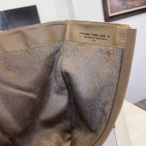 New!! ✨ “BAMBOO” Women's Knee High Tan Suede Boots w/ Faux Fur - Picture 2 of 6